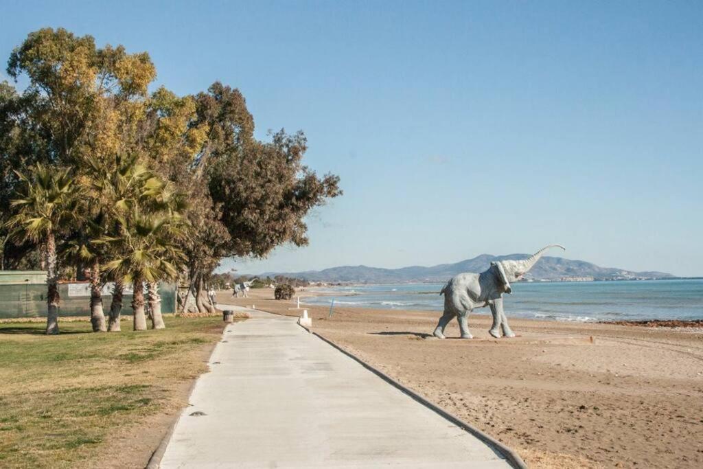 Apto.Junto Al Mar Oropesa M-Dor โอโรเปซาเดลมาร์ ภายนอก รูปภาพ